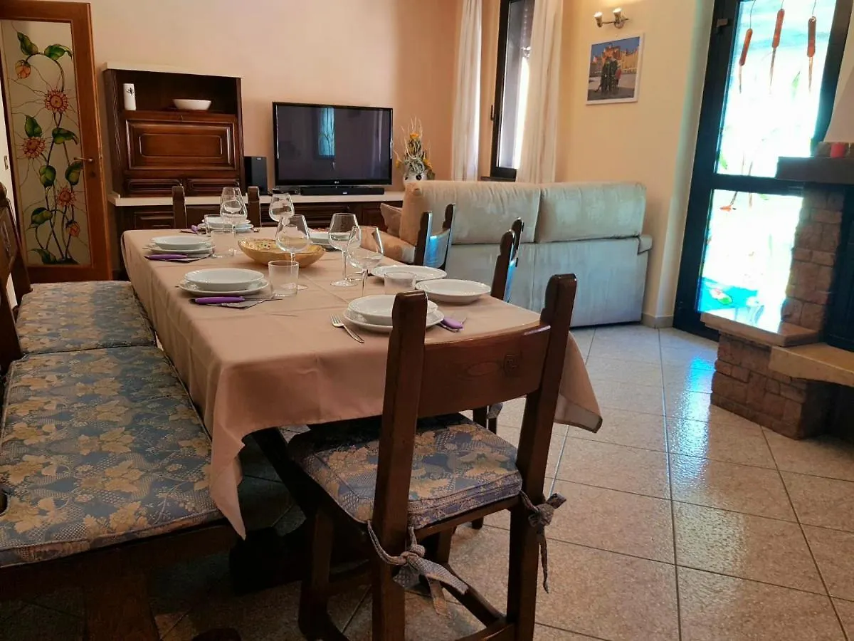Casa Luciana - Comfort A Lucca Con Parcheggio Apartment