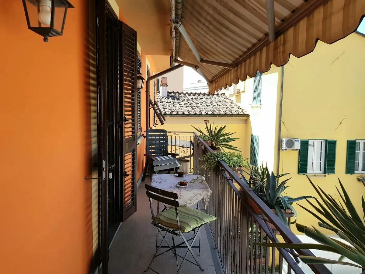Casa Luciana - Comfort A Lucca Con Parcheggio Italy