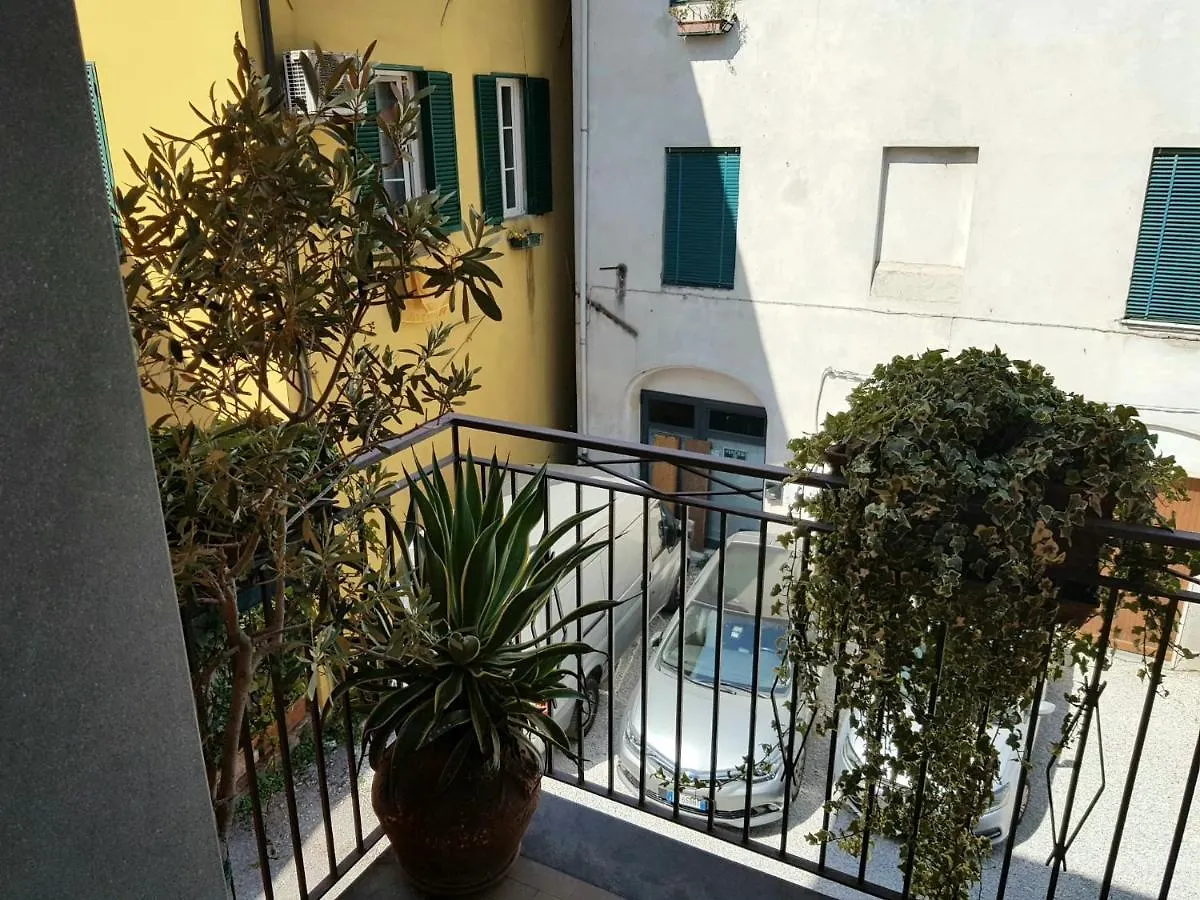 Casa Luciana - Comfort A Lucca Con Parcheggio